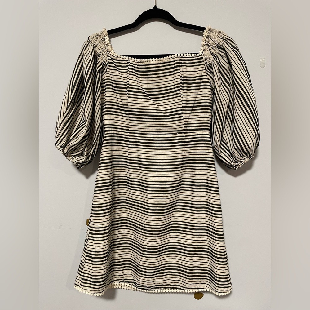 NWT Selfie Leslie dress
